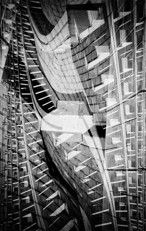 цифровая мультиэкспозиция в два кадра с переводом в ч-б