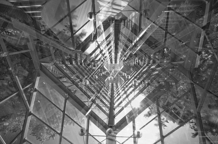 двойная цифровая экспозиция с поворотом камеры