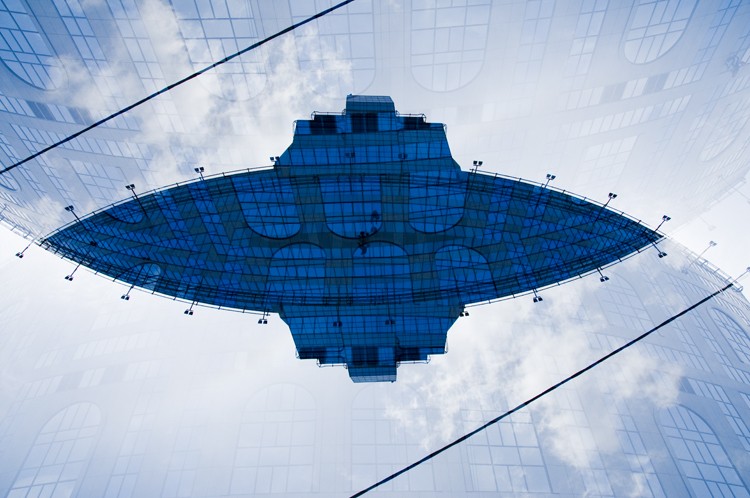 двойная экспозиция на цифру с поворотом камеры