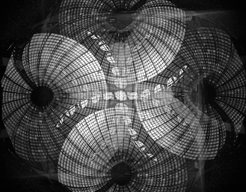 четырехкратная мультиэкспозиция с поворотом камеры на 90