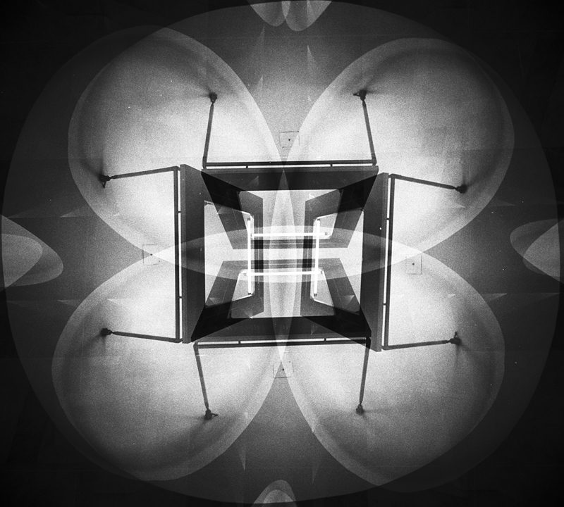 четырехкратная мультиэкспозиция с поворотом камеры