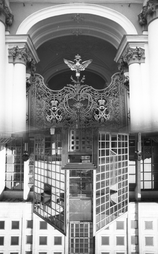 Мультиэкспозиция в два кадра с полукадровым фильтром с поворотом камеры на 180