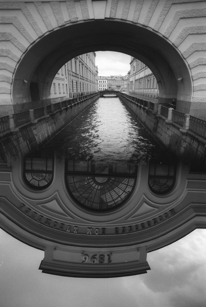 Мультиэкспозиция в два кадра с поворотом камеры на 180