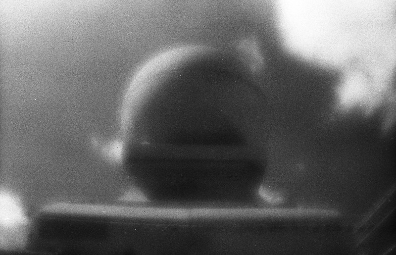 монокль+самодельный инфракрасный фильтр из куска проявленного слайда