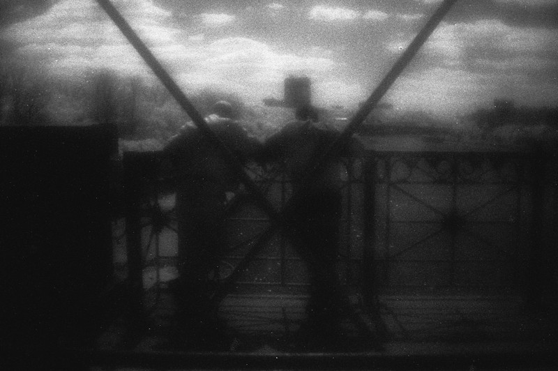 монокль+самодельный инфракрасный фильтр из куска проявленного слайда